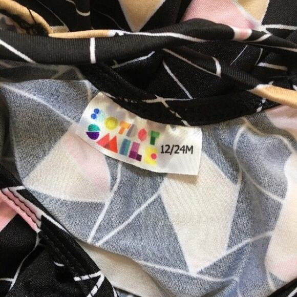 Dot Dot Smile Dress, Geometric Triangle - Picture 5 of 5